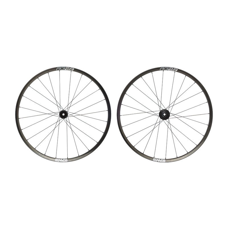 Enve AG28 Carbon Tubeless 650b Wheelset