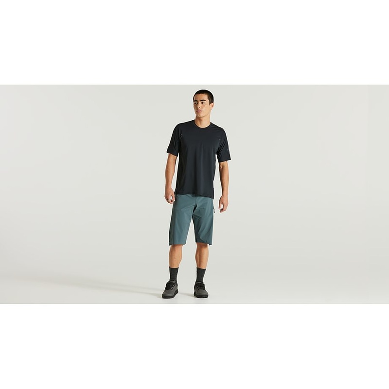 2021 SPECIALIZED TRAIL AIR MEN SHORT – Cast Battleship, 38CM