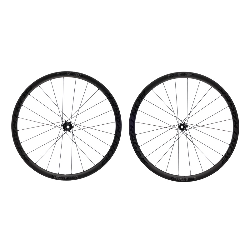 Bontrager Aeolus Pro 3V Carbon Tubeless 700c Wheelset
