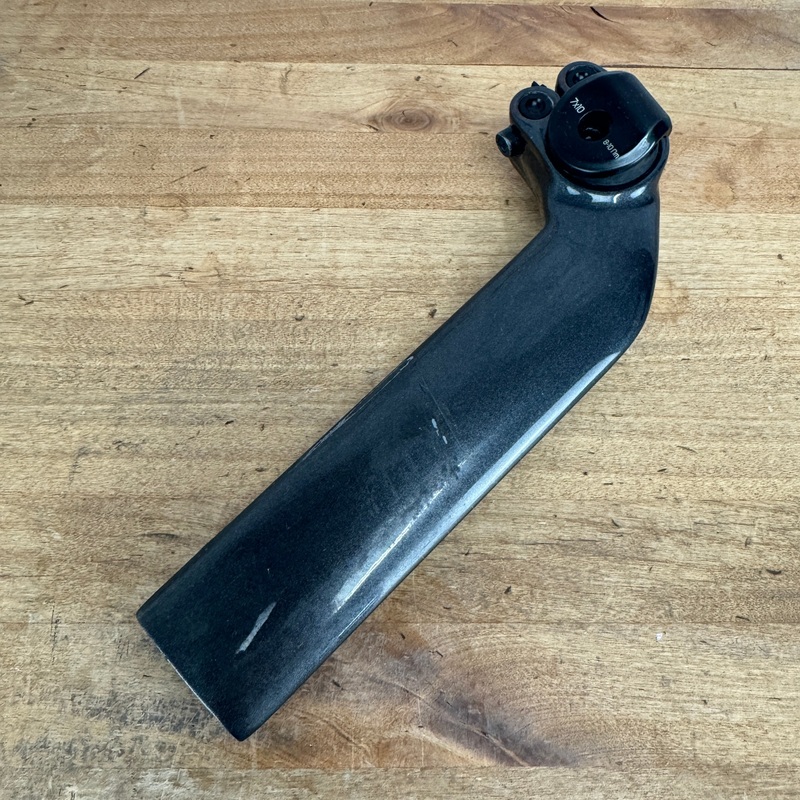 Bontrager Madone Micro-Adjust Aero 35mm SetbackCarbon Seatpost 205mm Seatpost