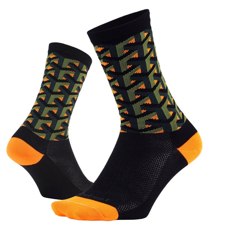 DeFeet Aireator 6″ Framework Socks 7-9 Black