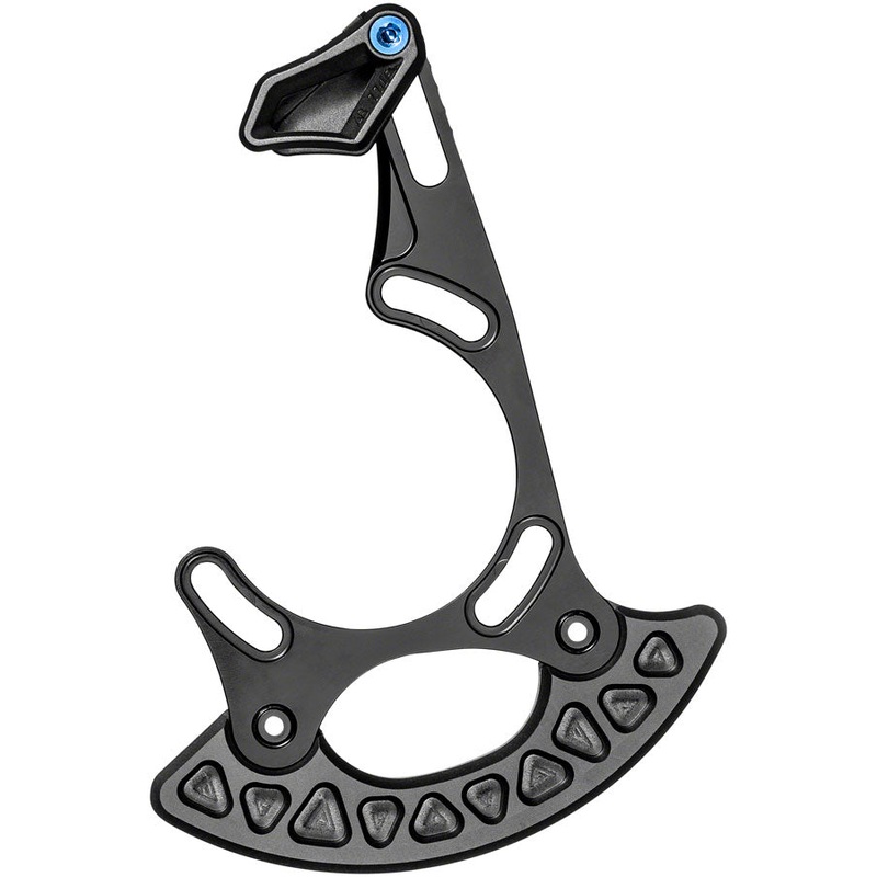 absoluteBLACK Oval Chainguide plus Bashguard – ISCG-05 Mount 26-34t Oval BLK