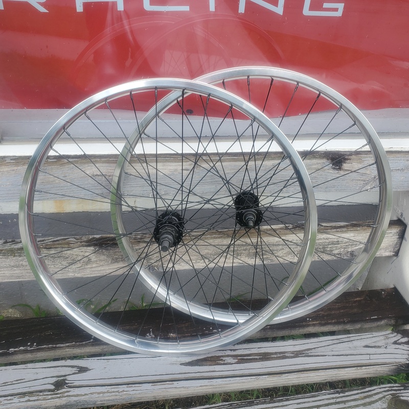 26″ Throne OEM BMX Wheelset (Pair) – 9t RHD – Male – Sealed – Polished