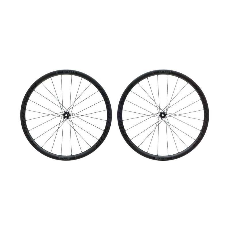 Bontrager Aeolus Pro 3 Carbon Tubeless 700c Wheelset