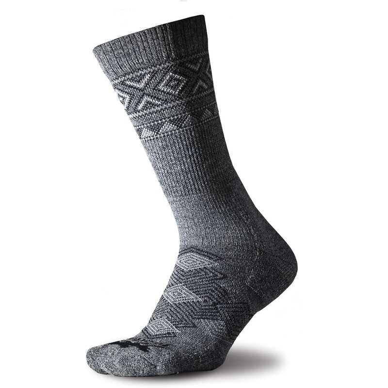 Thorlo Outdoor Travel Socks for Casual Hikes & Strolls | Wool, Moisture-Wicking, Arch Support, Lightweight Padding, Comfortable Footwear