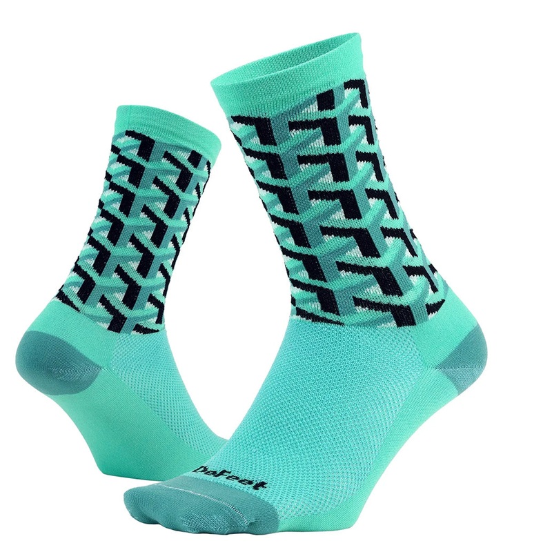 DeFeet Aireator 6″ Framework Socks 7-9 Green
