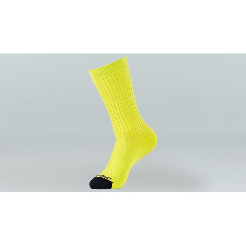Specialized hydrogen aero tall sock hyper green m