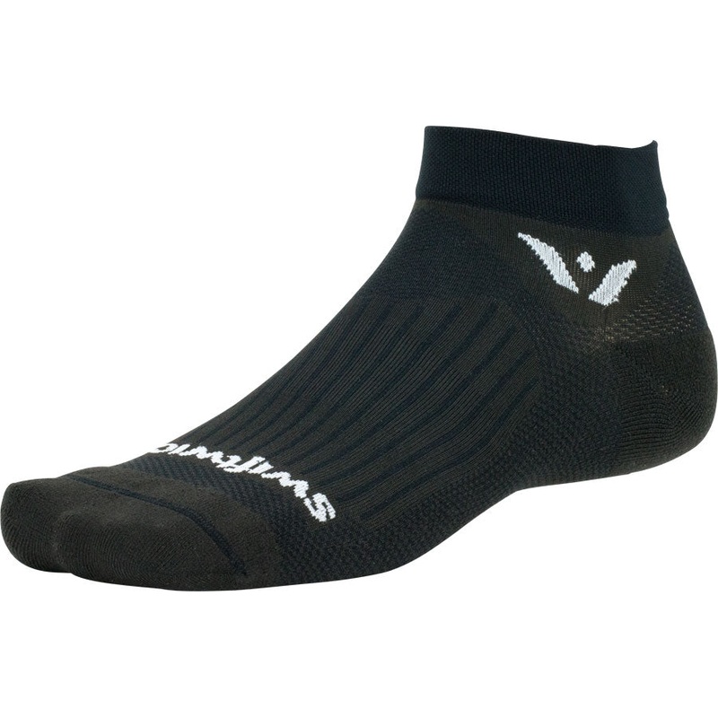 Swiftwick Aspire Ankle Socks – 1″ Black Large