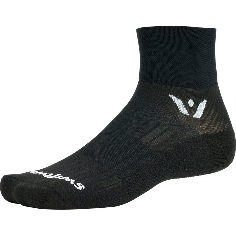 Swiftwick Aspire Quarter Crew Socks – 2″ Black Large