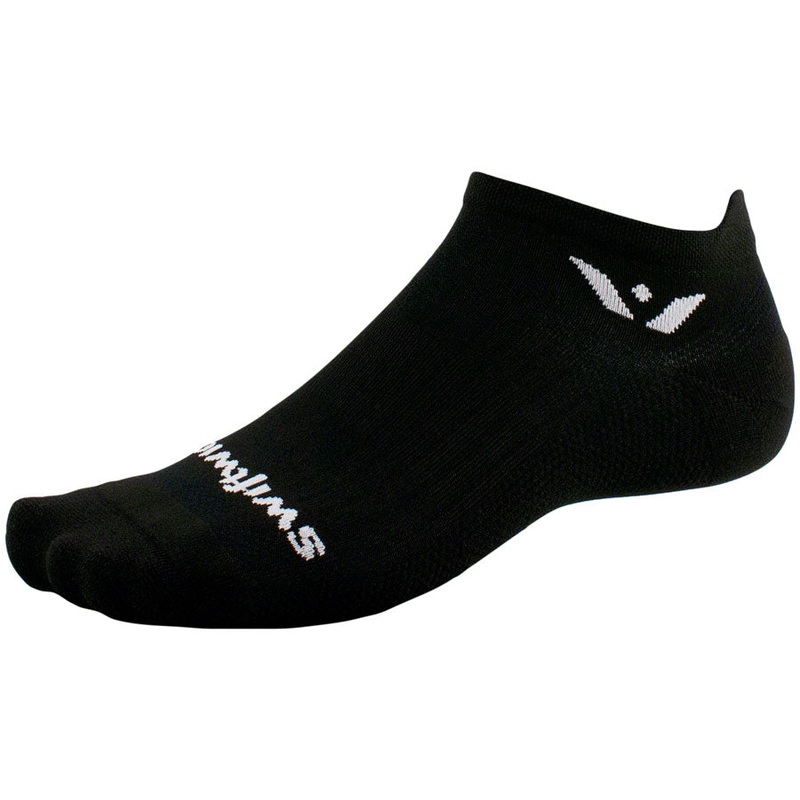 Swiftwick Aspire No Show Socks – Black Medium