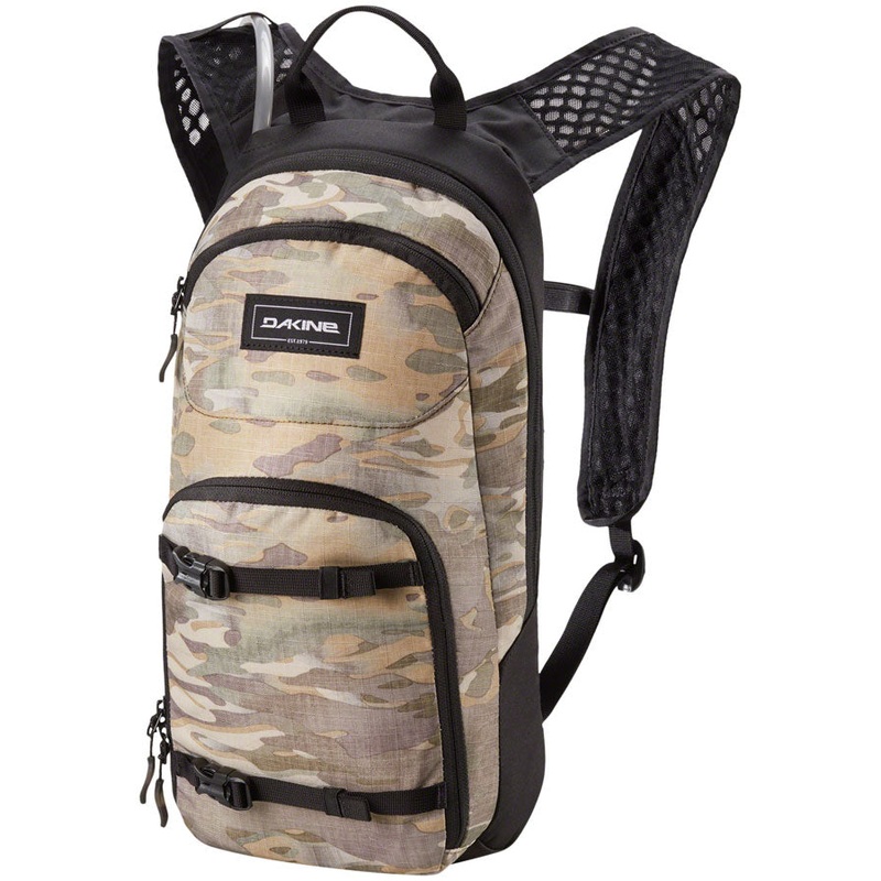 Dakine Session Hydration Pack – 8L Vintage Camo